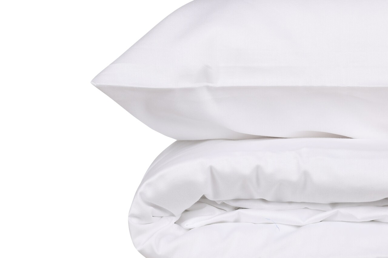 Lenjerie de pat dubla King(FR) Elegant, Cotton Box, 3 piese, 240x220 cm, bumbac satinat, alb 3 l lenjerie de pat dubla kingfr elegant cotton box 3 piese 240x220 cm bumbac satinat alb 2.jpg