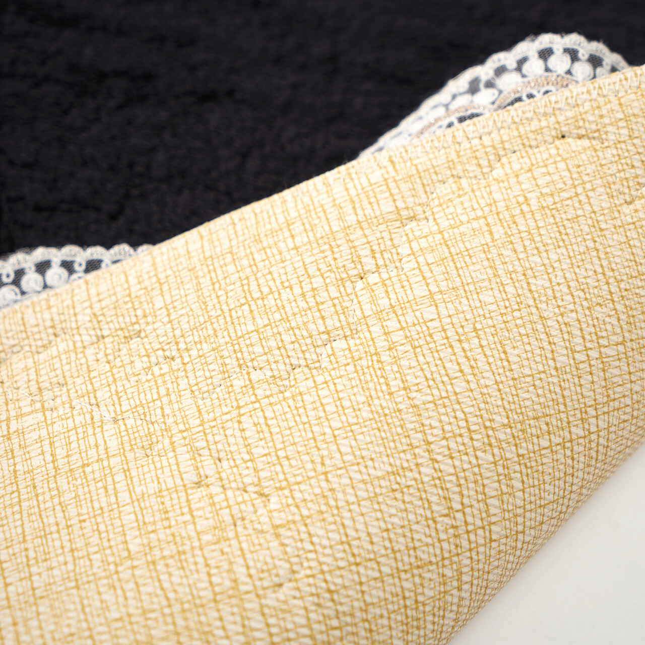 Set covorase de baie 2 piese, Alanur Home, ALNE4645, Poliester, Alb/Negru 2 l set covoras de baie 2 bucati acasa alanur alne4645 poliester alb negru 1.jpg