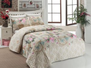 l set cuvertura de pat dubl matlasata eponj home angel beige 3 piese 65 bumbac 35 poliester multicolor.jpg