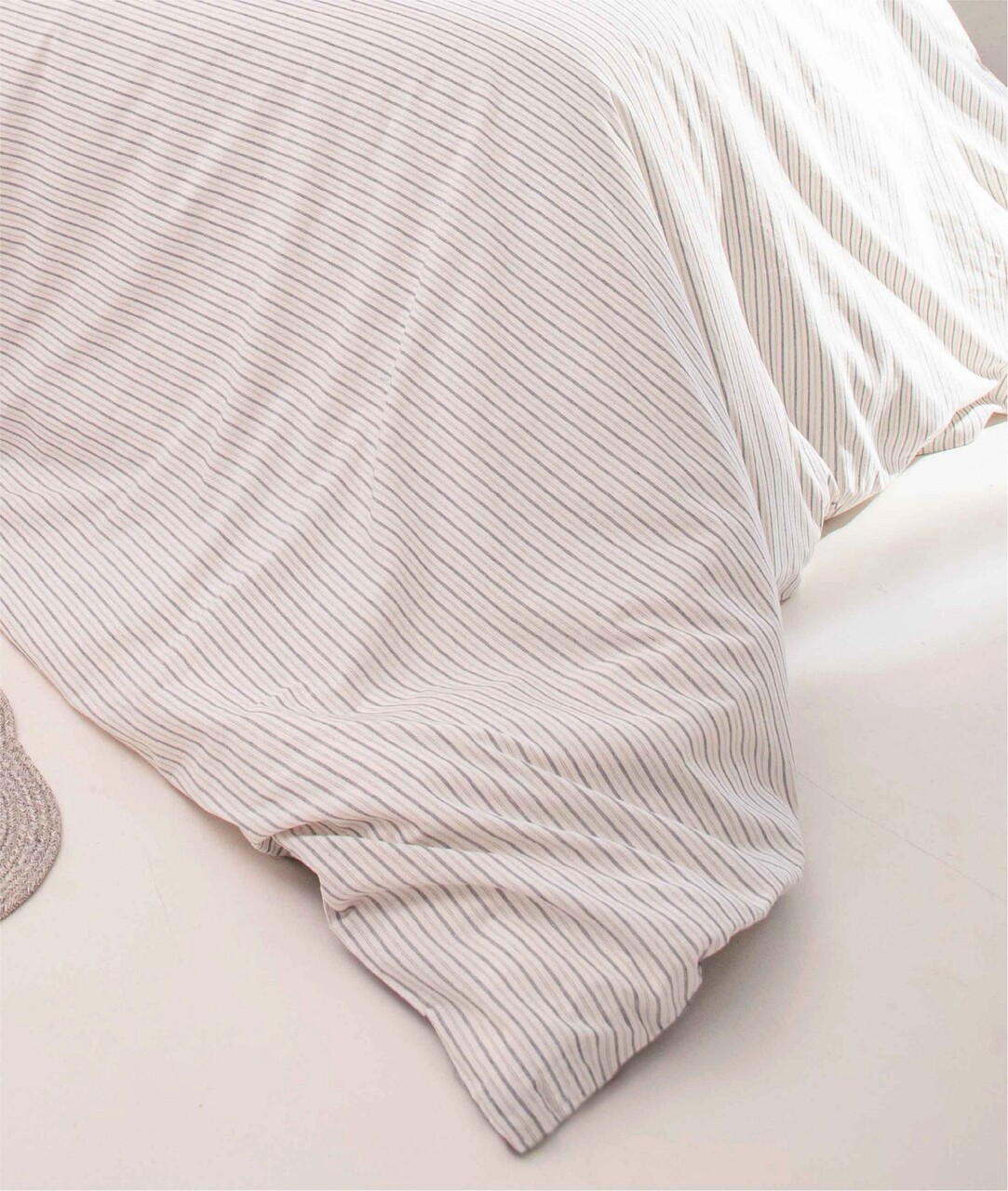 Lenjerie de pat pentru o persoana, Viento - Blue, Elliott, 50% bumbac / 50% poliester 3 l set husa de pilota unica viento elliott 50 bumbac50 poliester 2.jpg