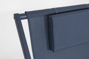 l sezlong taylor bizzotto 605 x 1015 x 735 cm aluminiutextilena 2x1 albastru navy 4.jpg