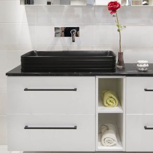 lavoar pe blat fluminia my black square dreptunghiular cu ventil negru31683.jpg