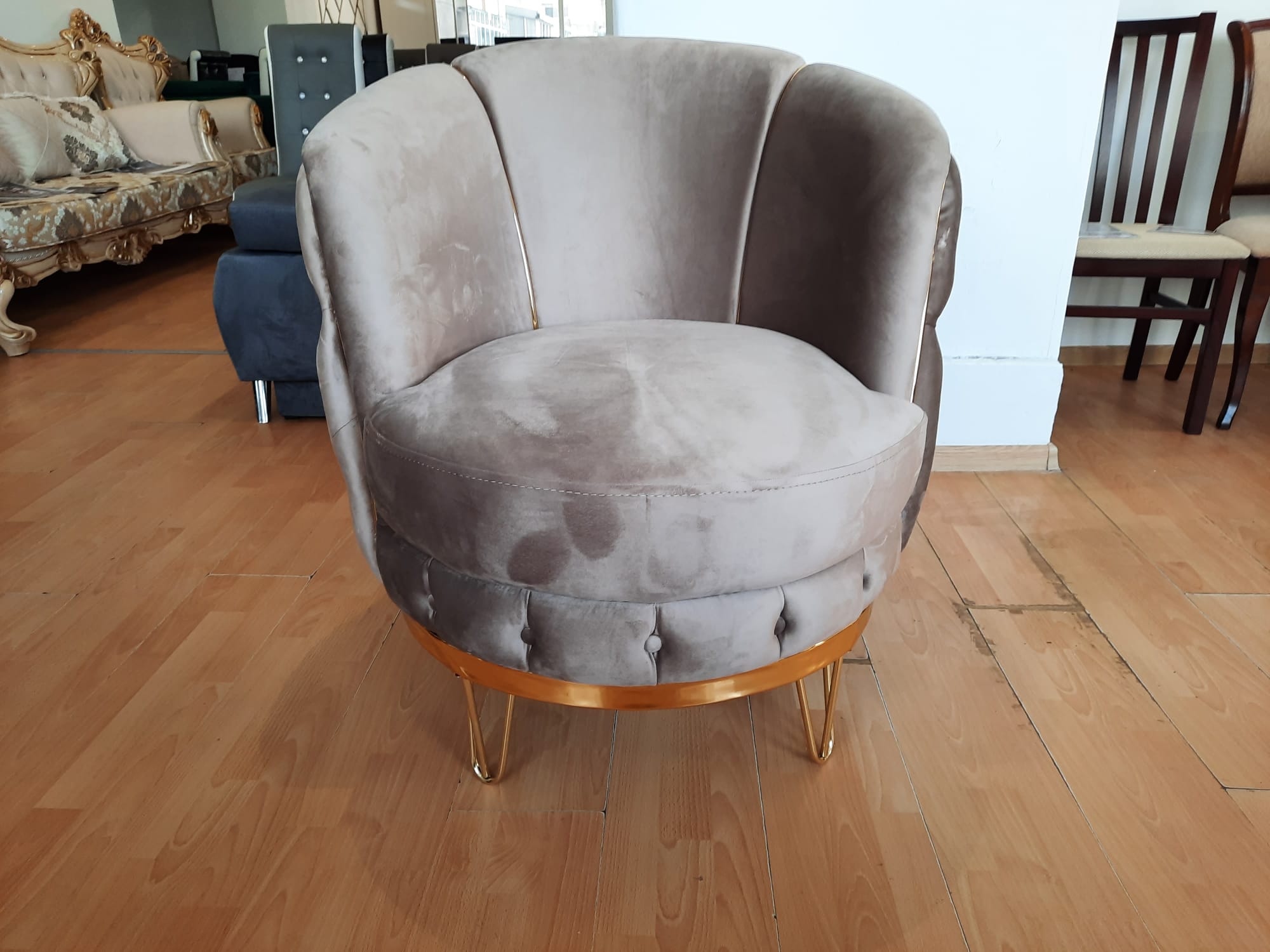 FOTOLIU ARY 1 IMG 20240226 WA0095.jpg